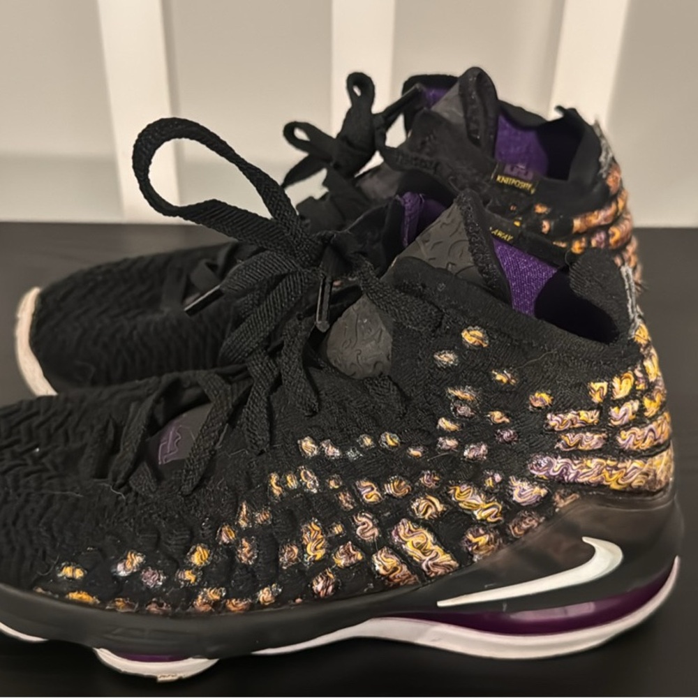 LeBron 17 size 5 youth